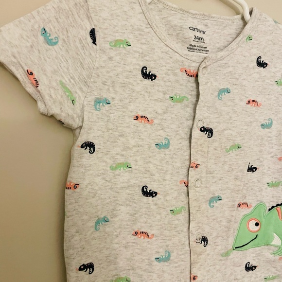 Gecko 🦎 Bodysuit - Picture 5 of 11